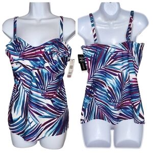 NWT Island Escape swim tank.‎